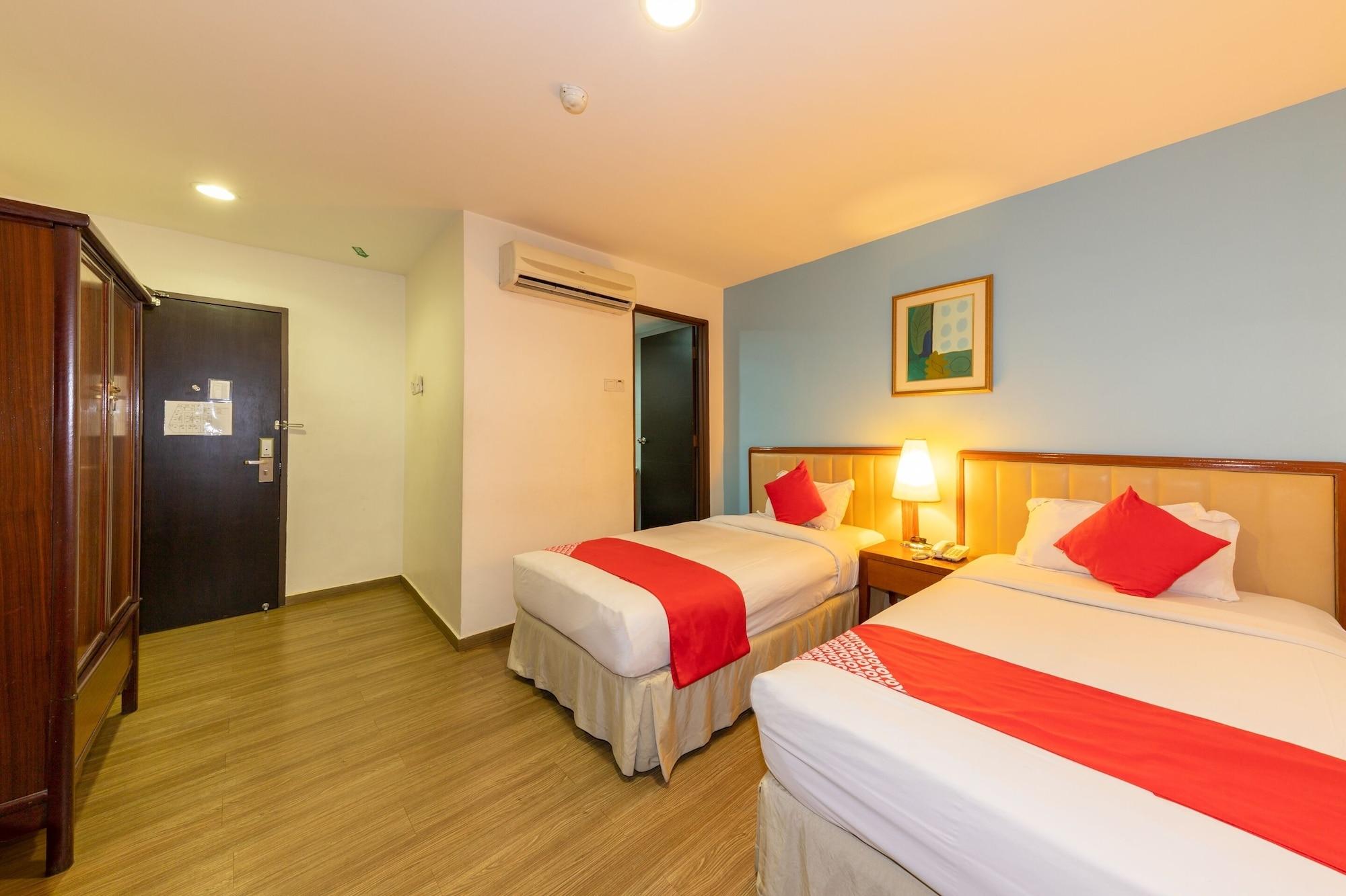 Hotel Oyo 430 Oak Valley Boutique 2*